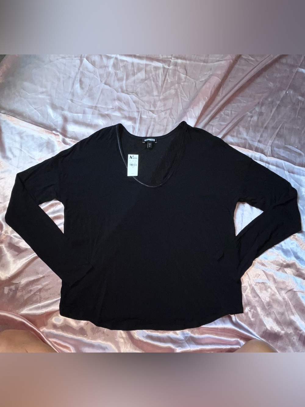 Express Black Long-Sleeve Scoop Neck Top